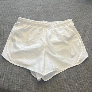 Nike Dri-fit tempo short